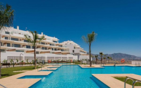 Breathtaking view golf beach luxury apartment with amenities included in La Cala de Mijas